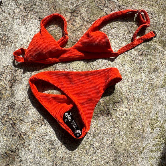 Swimtop Bundle - Picture 5 of 6